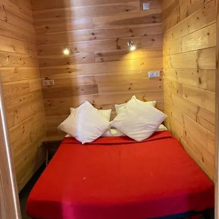 Sla 203-familial, 2 Pieces Pour 4pers * Tignes