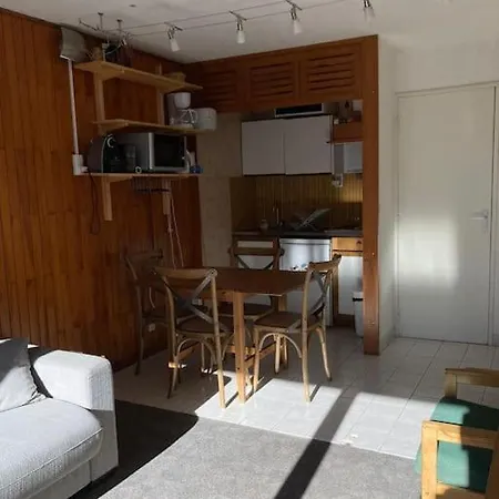 Sla 203-familial, 2 Pieces Pour 4pers Appartement